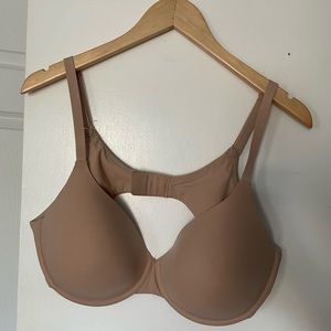 Fits Everybody T Shirt Bra